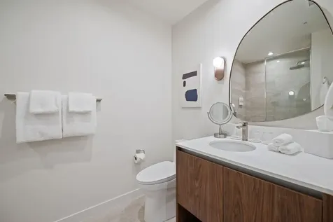 1611 SW 2nd Avenue Miami FL 33129