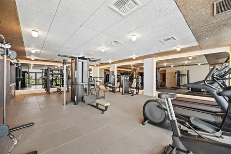 1611 SW 2nd Avenue Miami FL 33129