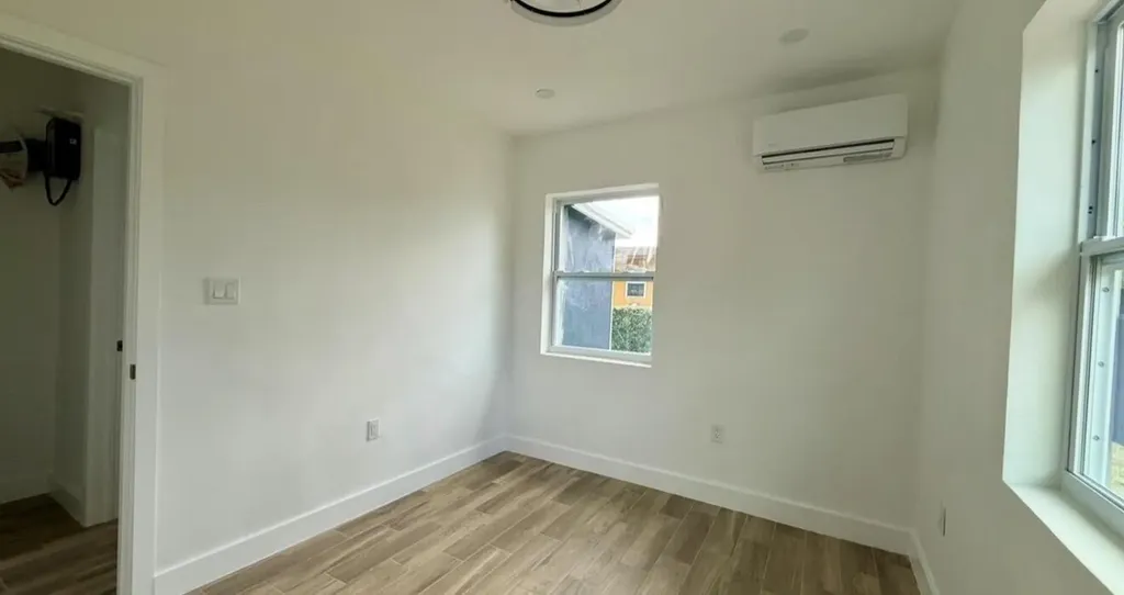 24 SW 10th Avenue Delray Beach FL 33444