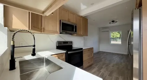 24 SW 10th Avenue Delray Beach FL 33444