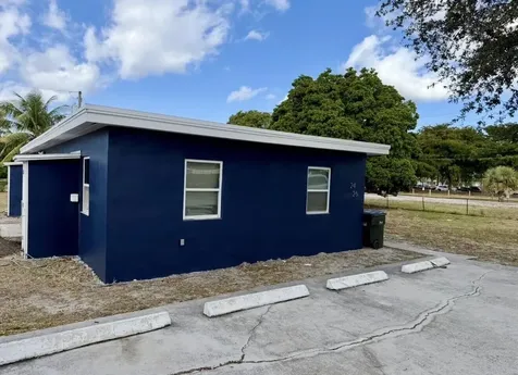 24 SW 10th Avenue Delray Beach FL 33444