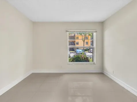 470 NW 20th Street Boca Raton FL 33431