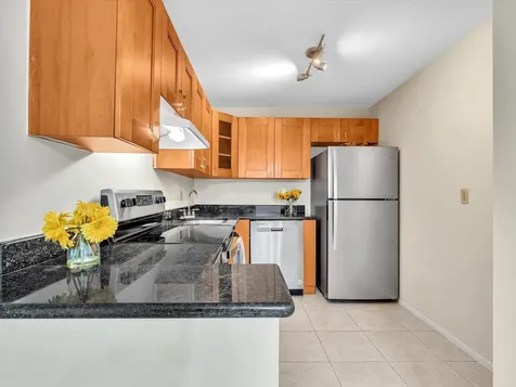 470 NW 20th Street Boca Raton FL 33431