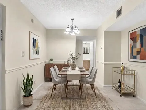 470 NW 20th Street Boca Raton FL 33431