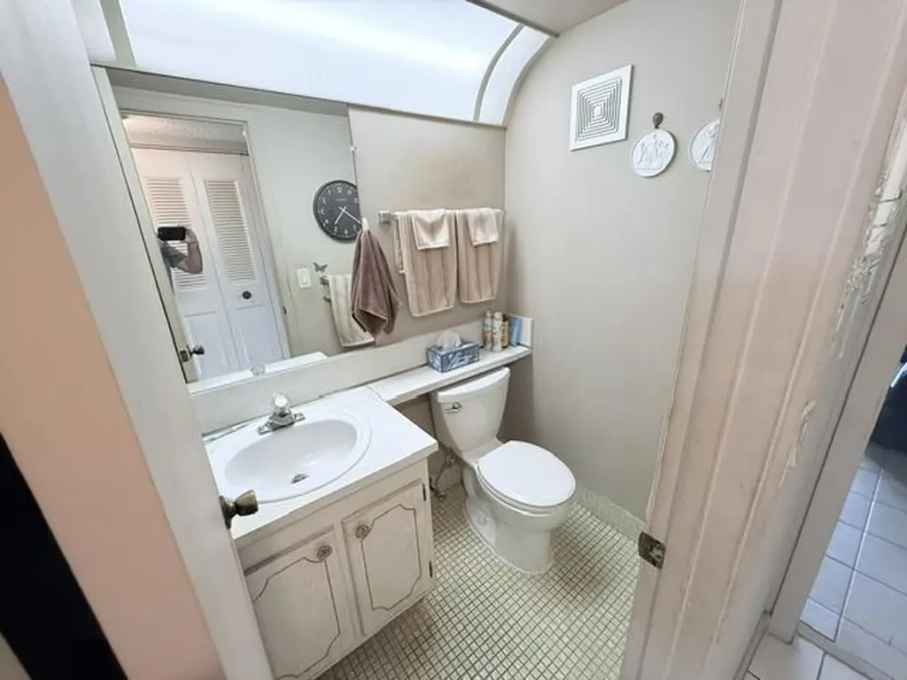 76 Markham D Deerfield Beach FL 33442