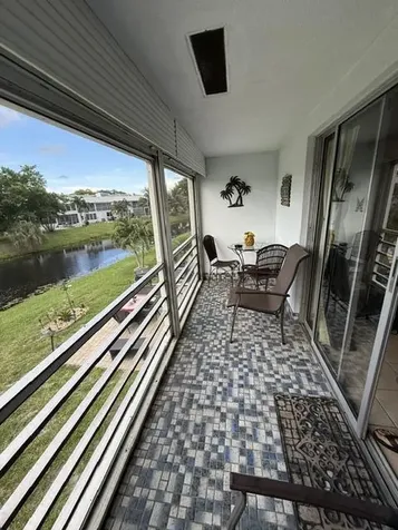 76 Markham D Deerfield Beach FL 33442