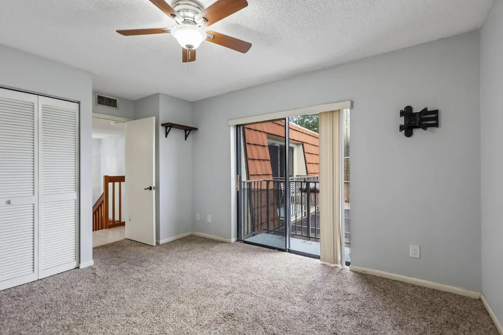 1176 SW 118th Terrace Davie FL 33325