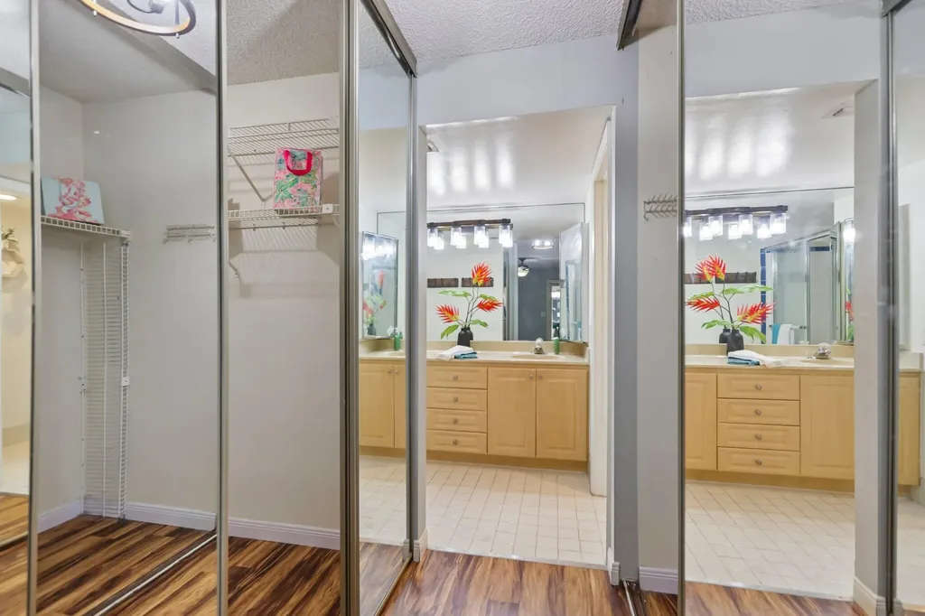 1176 SW 118th Terrace Davie FL 33325