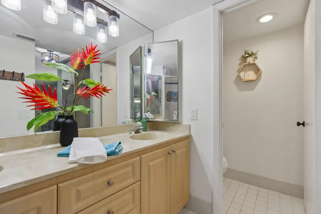 1176 SW 118th Terrace Davie FL 33325