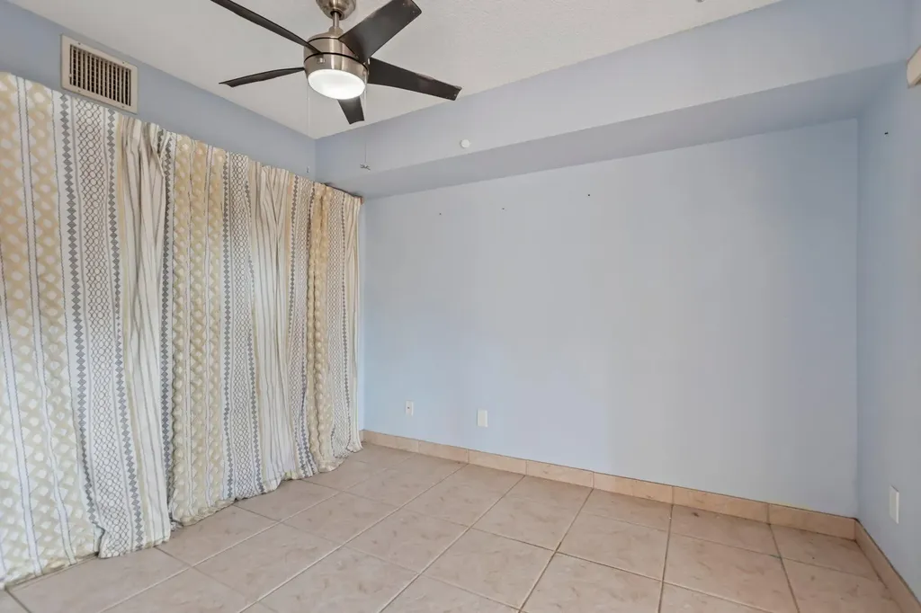 1176 SW 118th Terrace Davie FL 33325