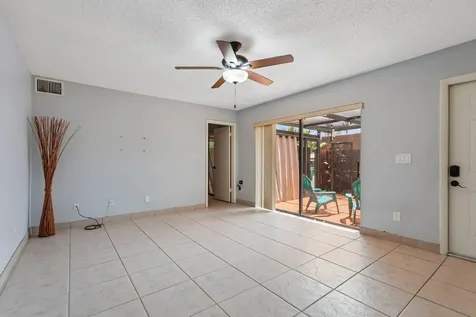 1176 SW 118th Terrace Davie FL 33325