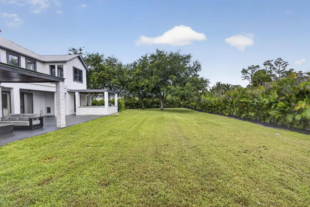 17394 Orange Boulevard The Acreage FL 33470