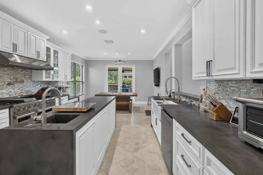 17394 Orange Boulevard The Acreage FL 33470