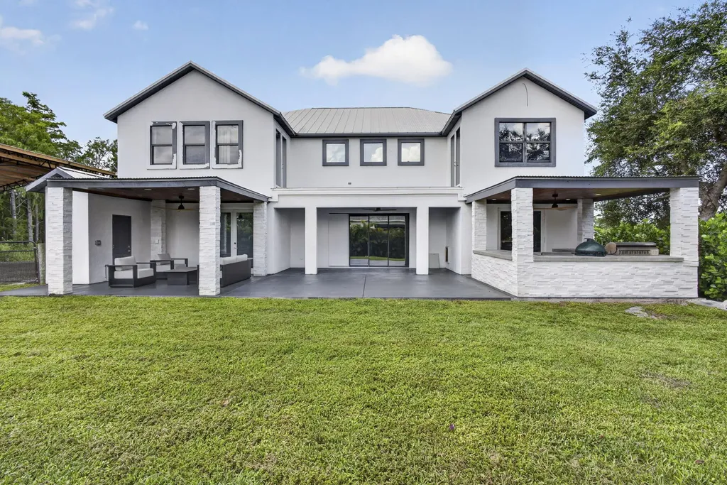 17394 Orange Boulevard The Acreage FL 33470