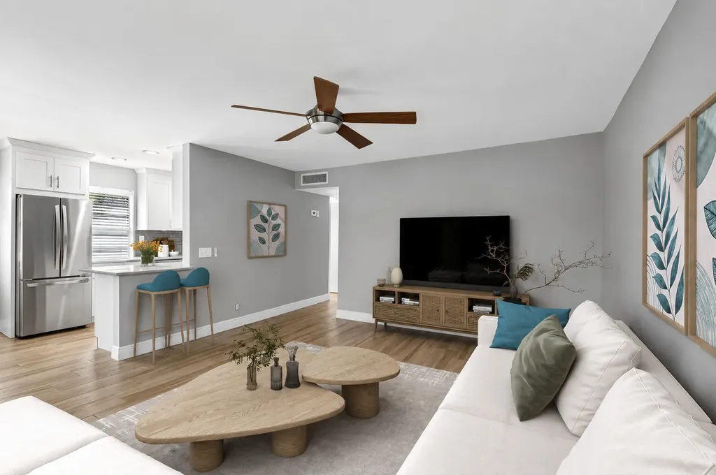 374 Capri H Delray Beach FL 33484
