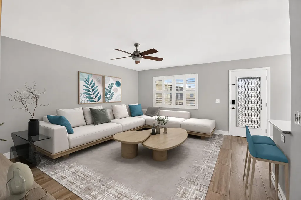 374 Capri H Delray Beach FL 33484