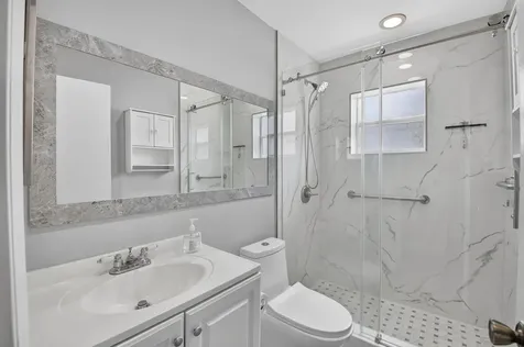 374 Capri H Delray Beach FL 33484