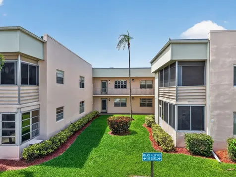374 Capri H Delray Beach FL 33484