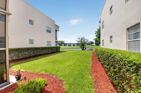 374 Capri H Delray Beach FL 33484