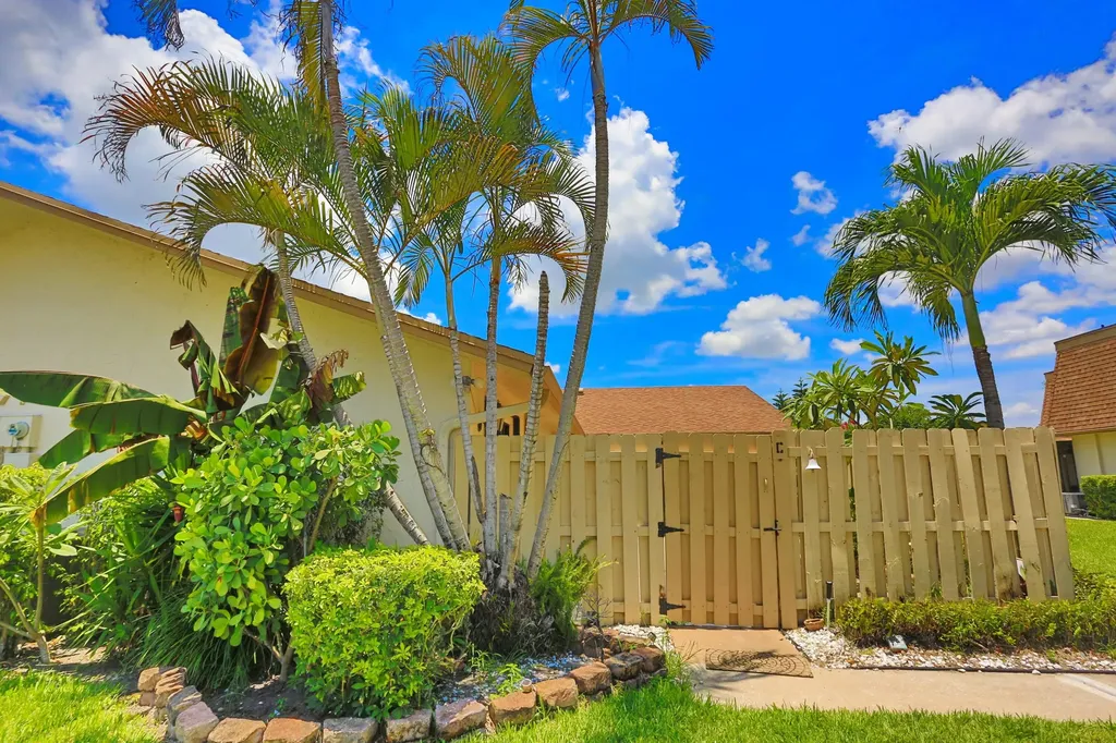 714 NW 27th Avenue Delray Beach FL 33445