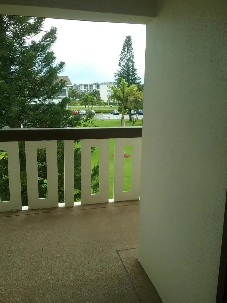 203 Suffolk Boca Raton FL 33434