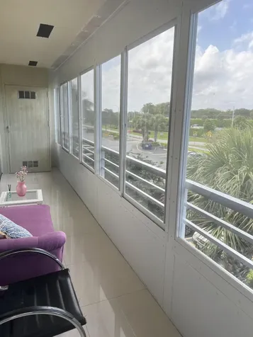 203 Suffolk Boca Raton FL 33434