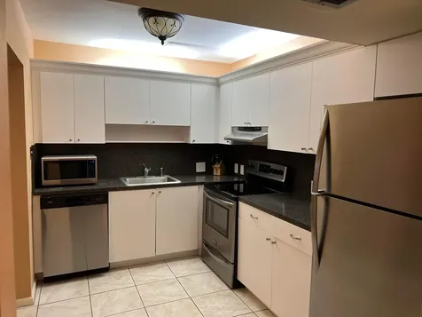 203 Suffolk Boca Raton FL 33434