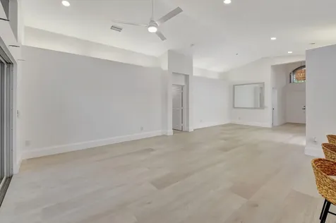 11287 Vivero Avenue Boynton Beach FL 33437