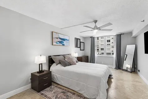 4511 S Ocean Boulevard Highland Beach FL 33487