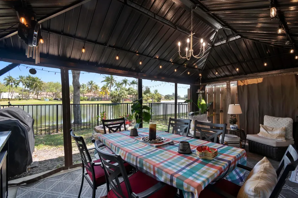 7826 Sienna Springs Drive Lake Worth FL 33463