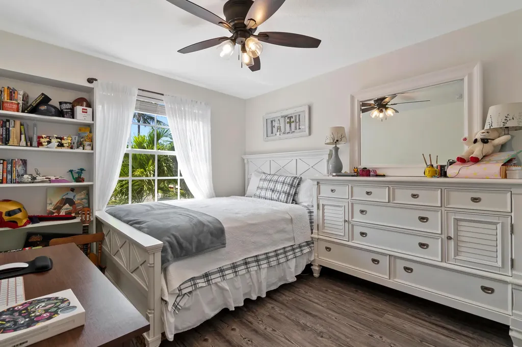 7826 Sienna Springs Drive Lake Worth FL 33463