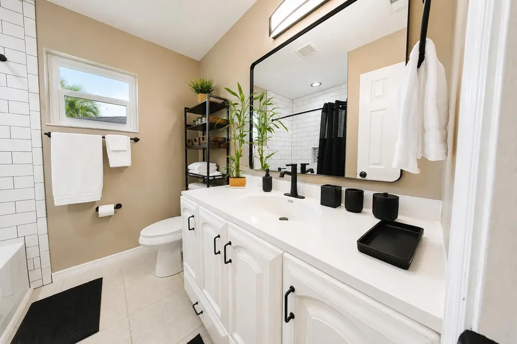 17285 Sapp Place Jupiter FL 33458