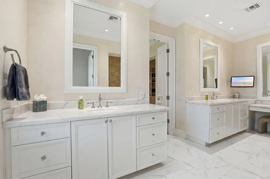 4860 Cherry Laurel Lane Delray Beach FL 33445