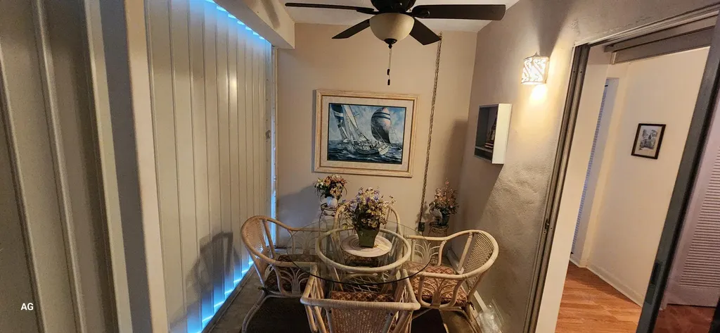 15 SE 13th Street Boca Raton FL 33432