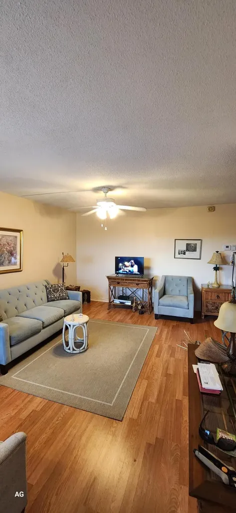 15 SE 13th Street Boca Raton FL 33432