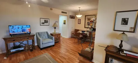 15 SE 13th Street Boca Raton FL 33432
