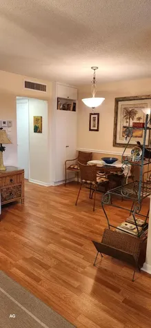 15 SE 13th Street Boca Raton FL 33432