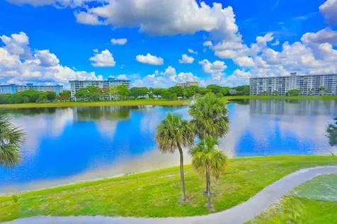 2801 N Palm Aire Drive Pompano Beach FL 33069