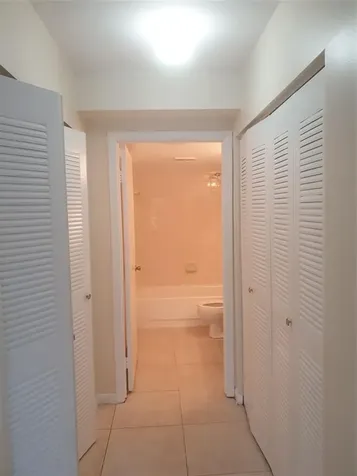 520 S Park Road Hollywood FL 33021