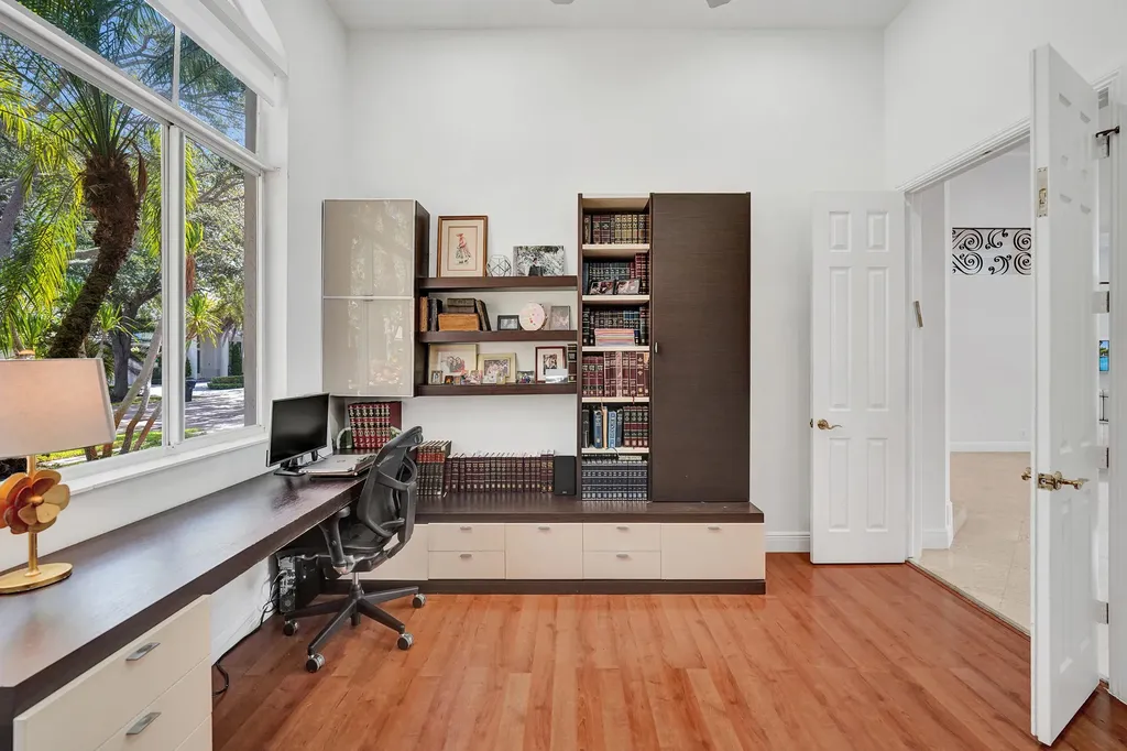 3348 Oak Hill Street Hollywood FL 33312