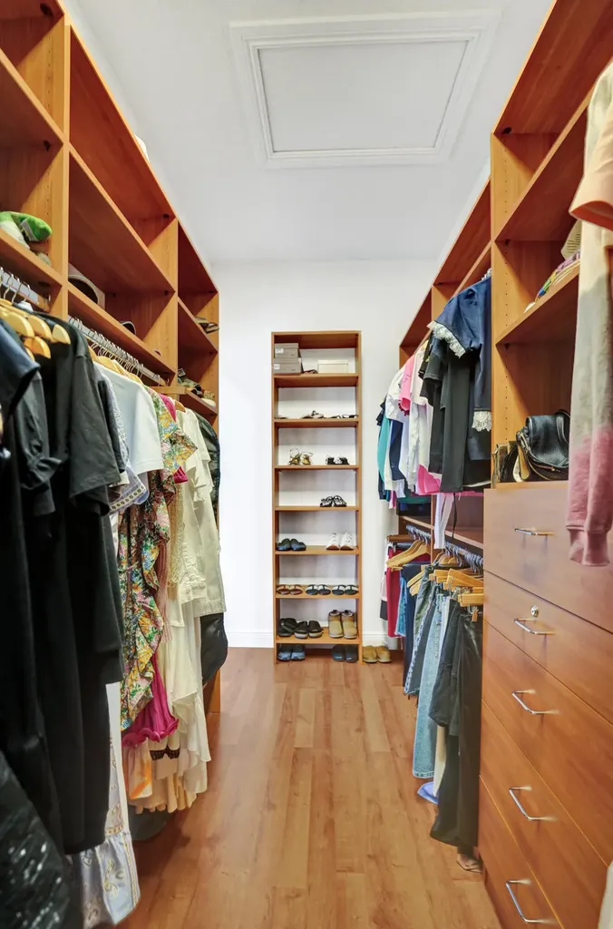3348 Oak Hill Street Hollywood FL 33312