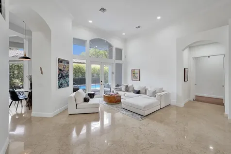 3348 Oak Hill Street Hollywood FL 33312