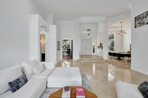 3348 Oak Hill Street Hollywood FL 33312