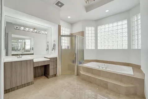 3348 Oak Hill Street Hollywood FL 33312