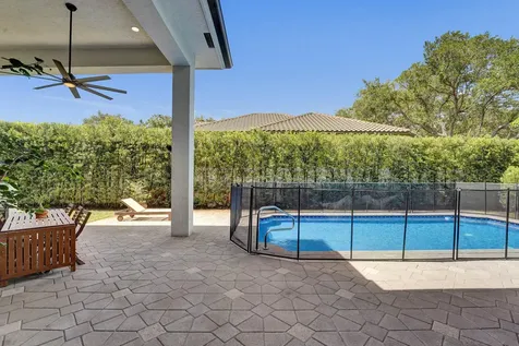 3348 Oak Hill Street Hollywood FL 33312