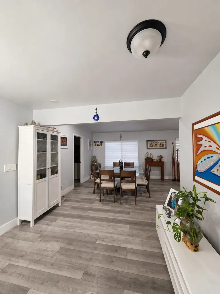 3873 NW 2nd Court Deerfield Beach FL 33442