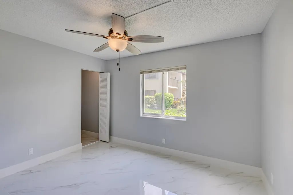 4821 Sable Pine Circle West Palm Beach FL 33417