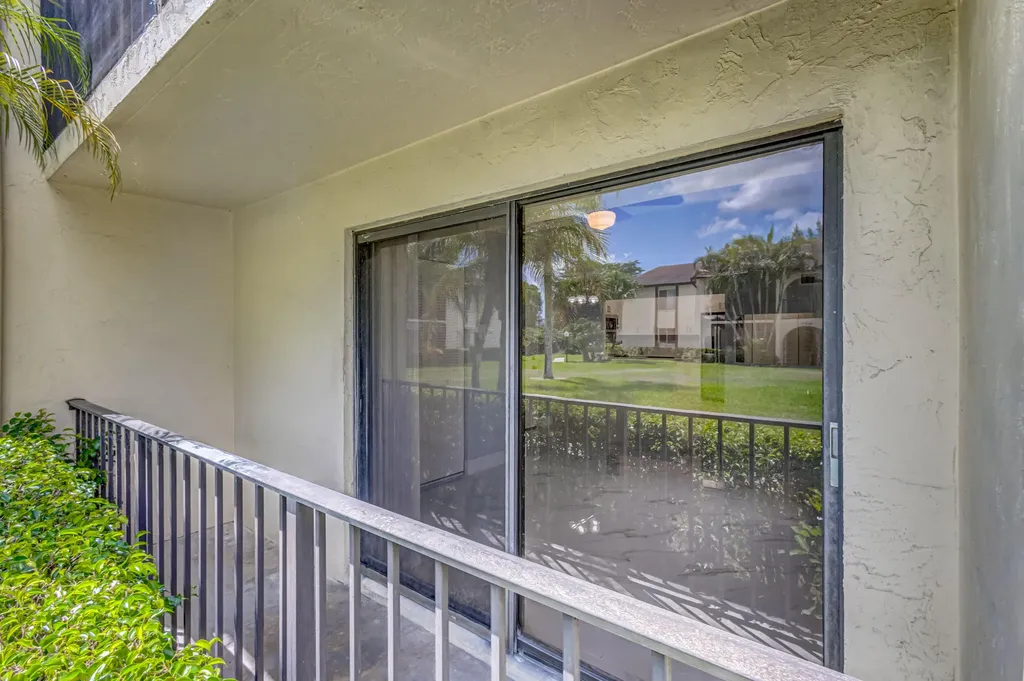 4821 Sable Pine Circle West Palm Beach FL 33417