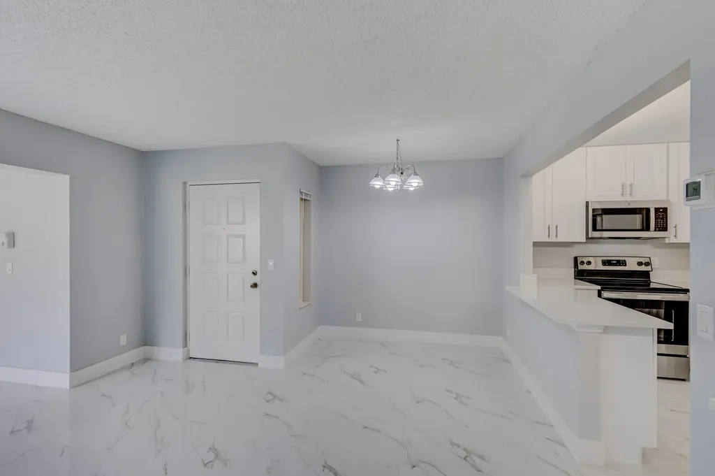 4821 Sable Pine Circle West Palm Beach FL 33417