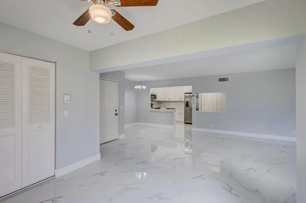 4821 Sable Pine Circle West Palm Beach FL 33417